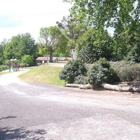 Camping Du Puy Rond Bressuire Ruang foto