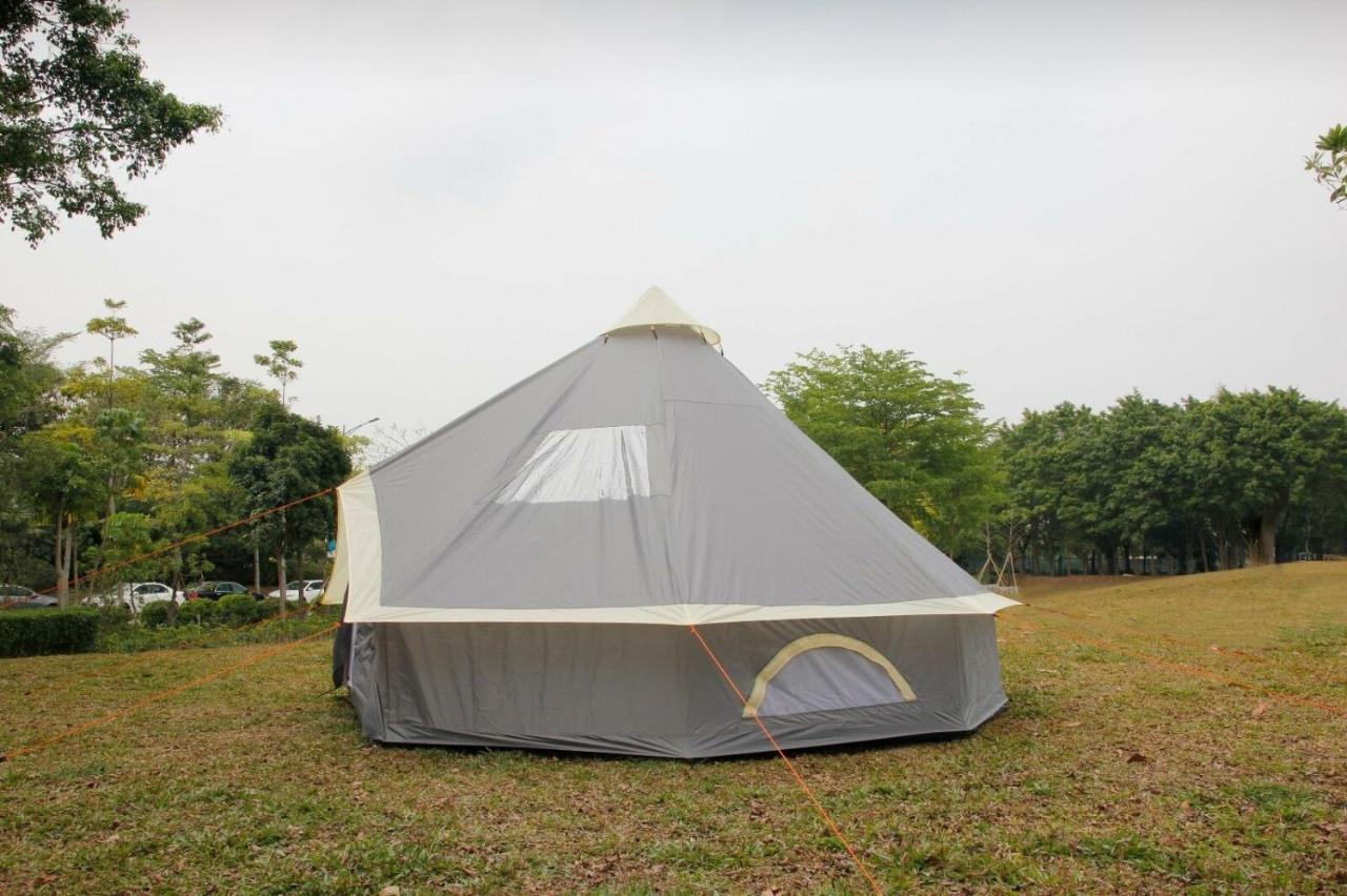Camping Du Puy Rond Bressuire Bagian luar foto