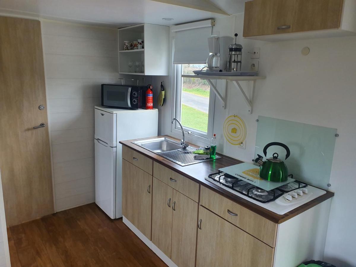 Camping Du Puy Rond Bressuire Bagian luar foto
