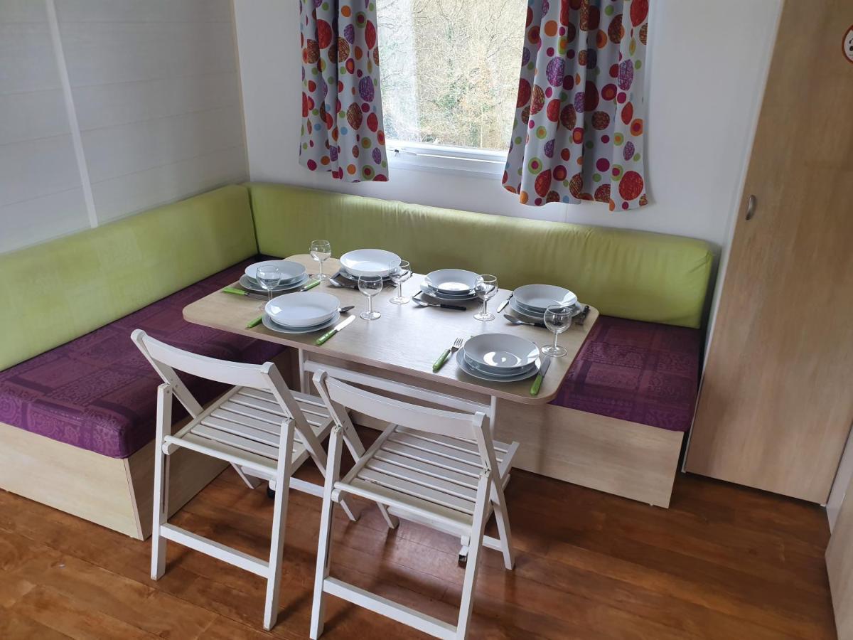 Camping Du Puy Rond Bressuire Bagian luar foto